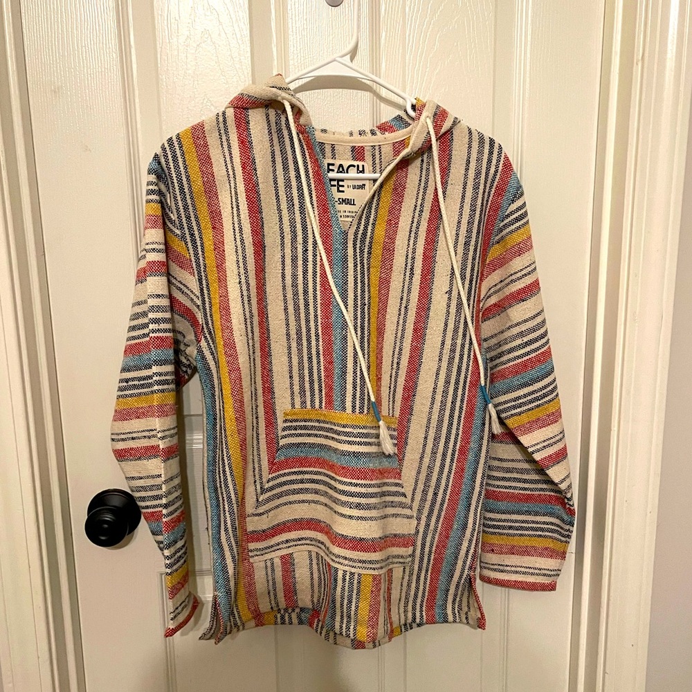 Beach life pullover